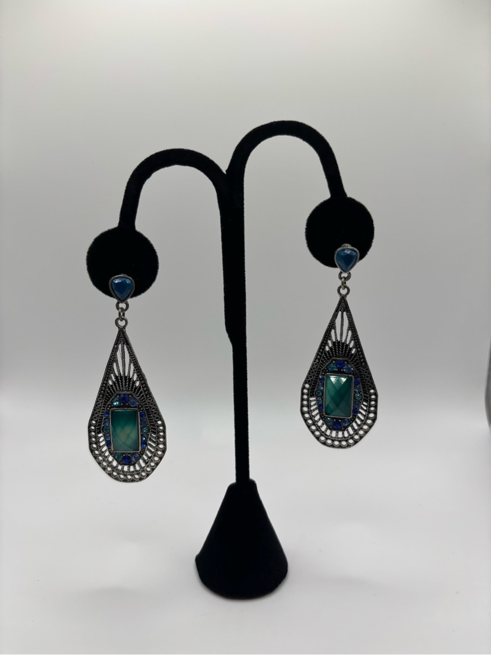 Silver-Tone Blue Teardrop Filigree Dangle Earrings - Blue